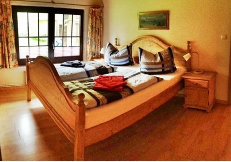 Blaues Haus Neu Reddevitz Villa Lancken-Granitz Bagian luar foto